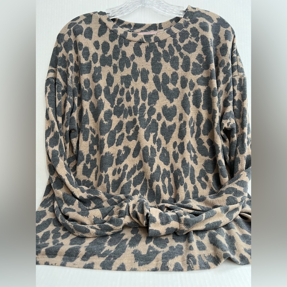 Brushed Super Soft Leopard Print Women's Top
